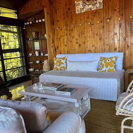 Mid-Century: Caribbean Style Apartment Contant  Екстериор снимка