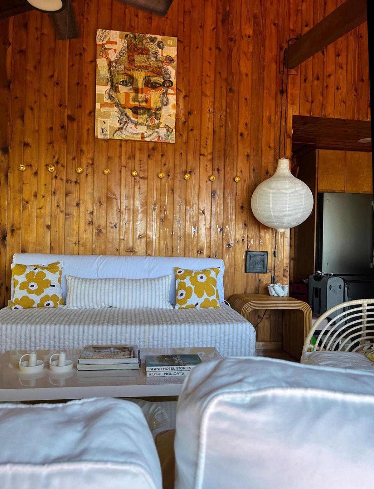 Mid-Century: Caribbean Style Apartment Contant  Екстериор снимка